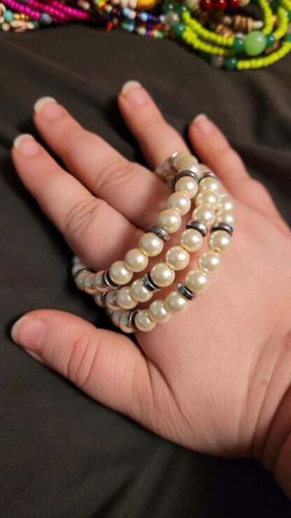 Beaded Memory Wire Bracelet Glass Pearls Hematite Classic Feminine - Image 2