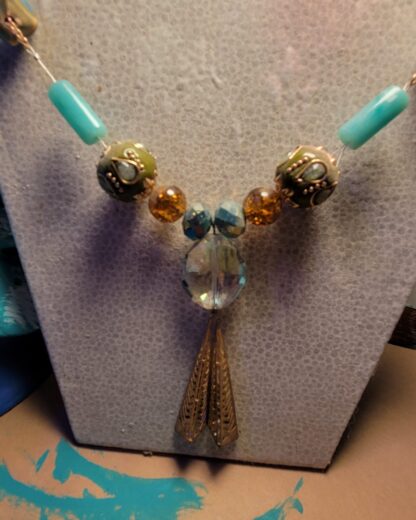 Turquoise Gold and Amber Beaded Necklace 21 Inches - Image 4