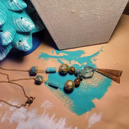 Turquoise Gold and Amber Beaded Necklace 21 Inches - Image 3